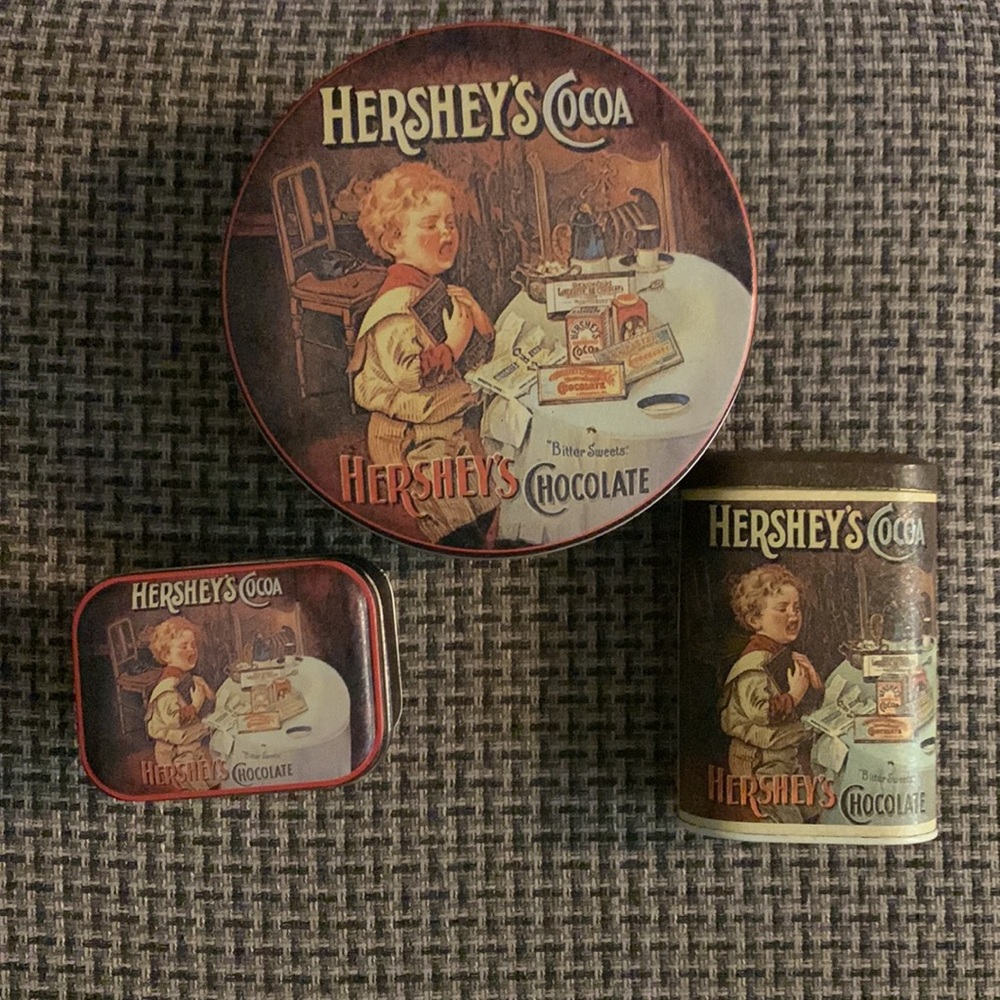 Hersheys Cocoa vintage metal containers
